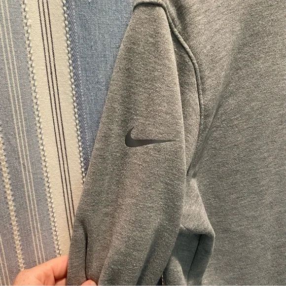 Nike Cowl Neck - Picture 2 of 5